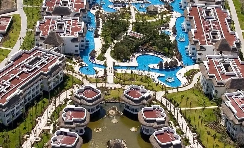 4- or 6-Night Grand Riviera Princess Stay w/ Air. Incl. Taxes & Fees; Price Per Person Based on Double Occupancy - Second Medium