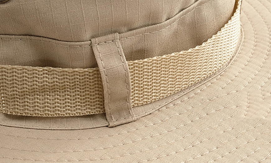 Image 3: Foldable Wide-Brim Fishing Hat