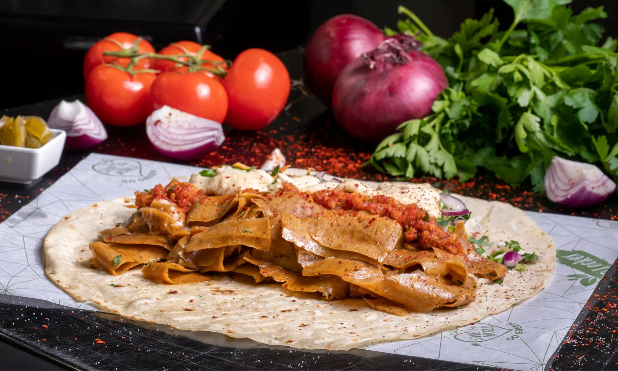 Gesunde Köstlichkeiten: Vegan/Veget. Döner, Dürum o. Kumpir  + Ayran