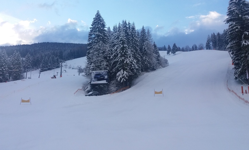 Image 8: Słowacja: całodzienny skipass Dolina Vrátna