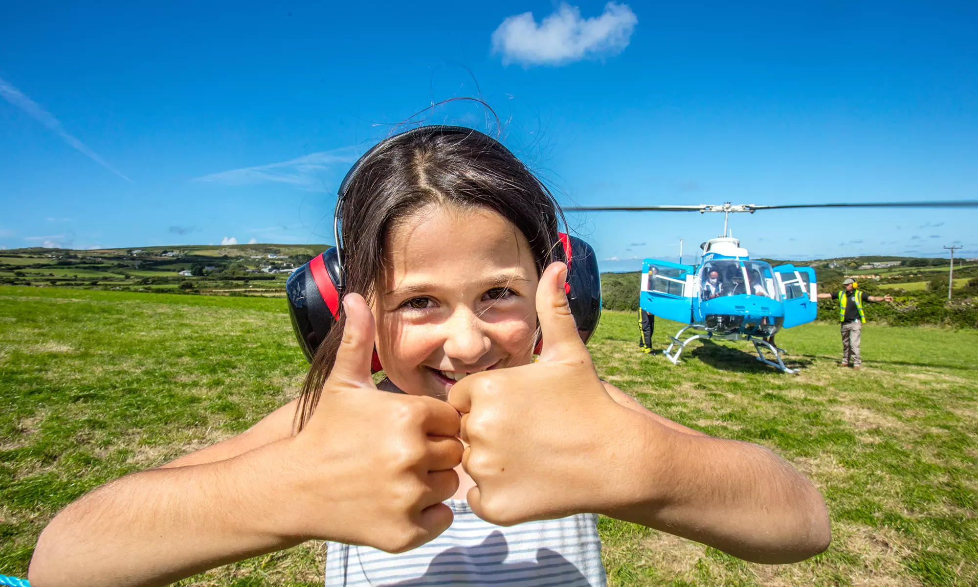Helicopter Trip and Hike for 2 | Enjoy Thrill and Serenity