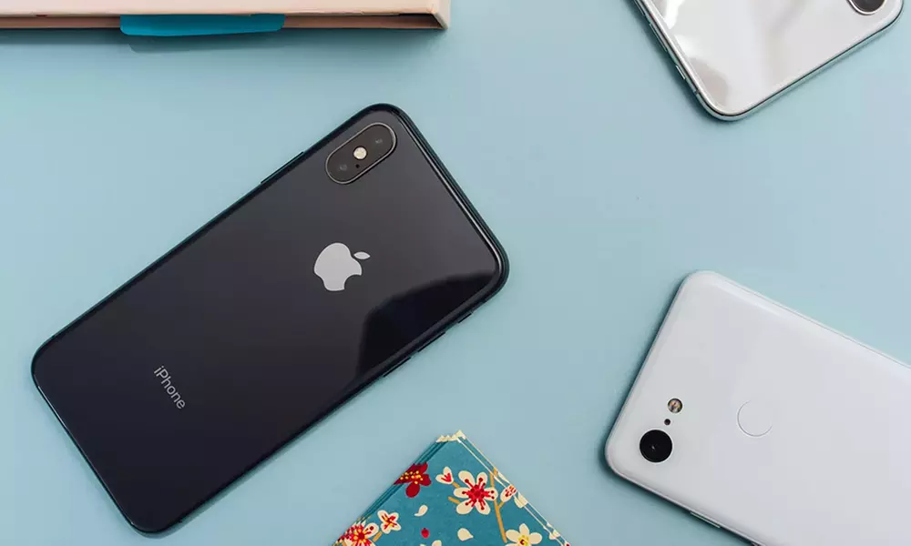 Privacy Glass Screen Protector for iPhone 6 — 17 Pro Max at Priceless Phone Repair (Up to 50% Off)