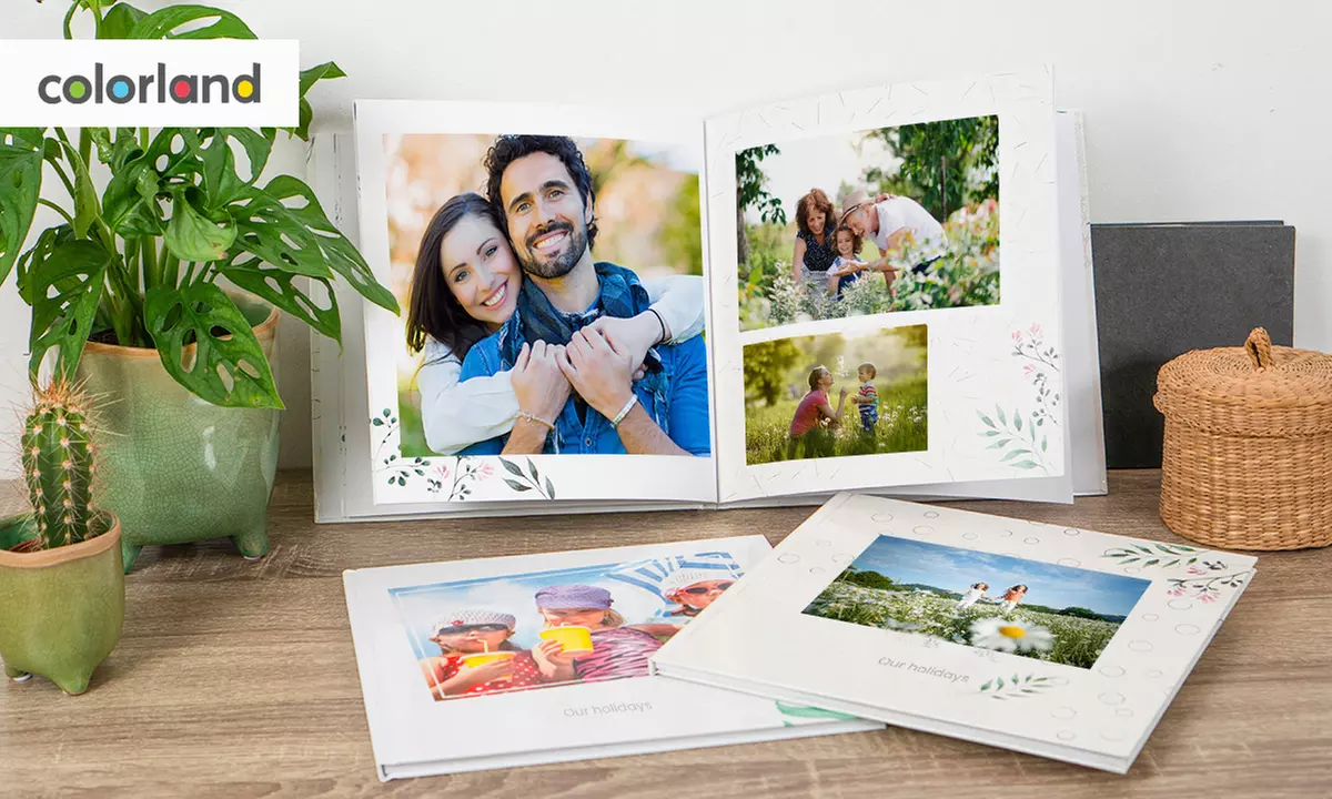 Fotoksiążka kwadratowa od 26,90 zł (20x20 lub 30x30) i więcej z Colorland - Primary Image