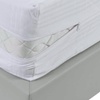 Image 2: Coprimaterasso con zip in 100% cotone traspirante