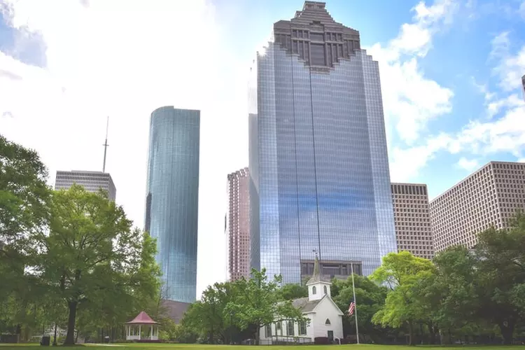 Discover The Heritage Society's guided tours of historic homes in Houston, with options for groups of up to twelve, and save up to 25% - Second Medium