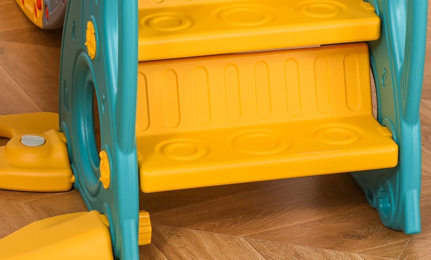 Image 4: HomCom Kids Swing and Slide Set with Basketball Hoop Slide