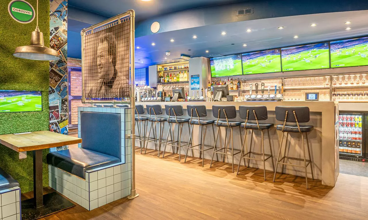 Pub classic with Dessert and Drink at Sky Blue Tavern