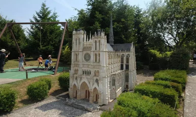 Visite insolite à France Miniature