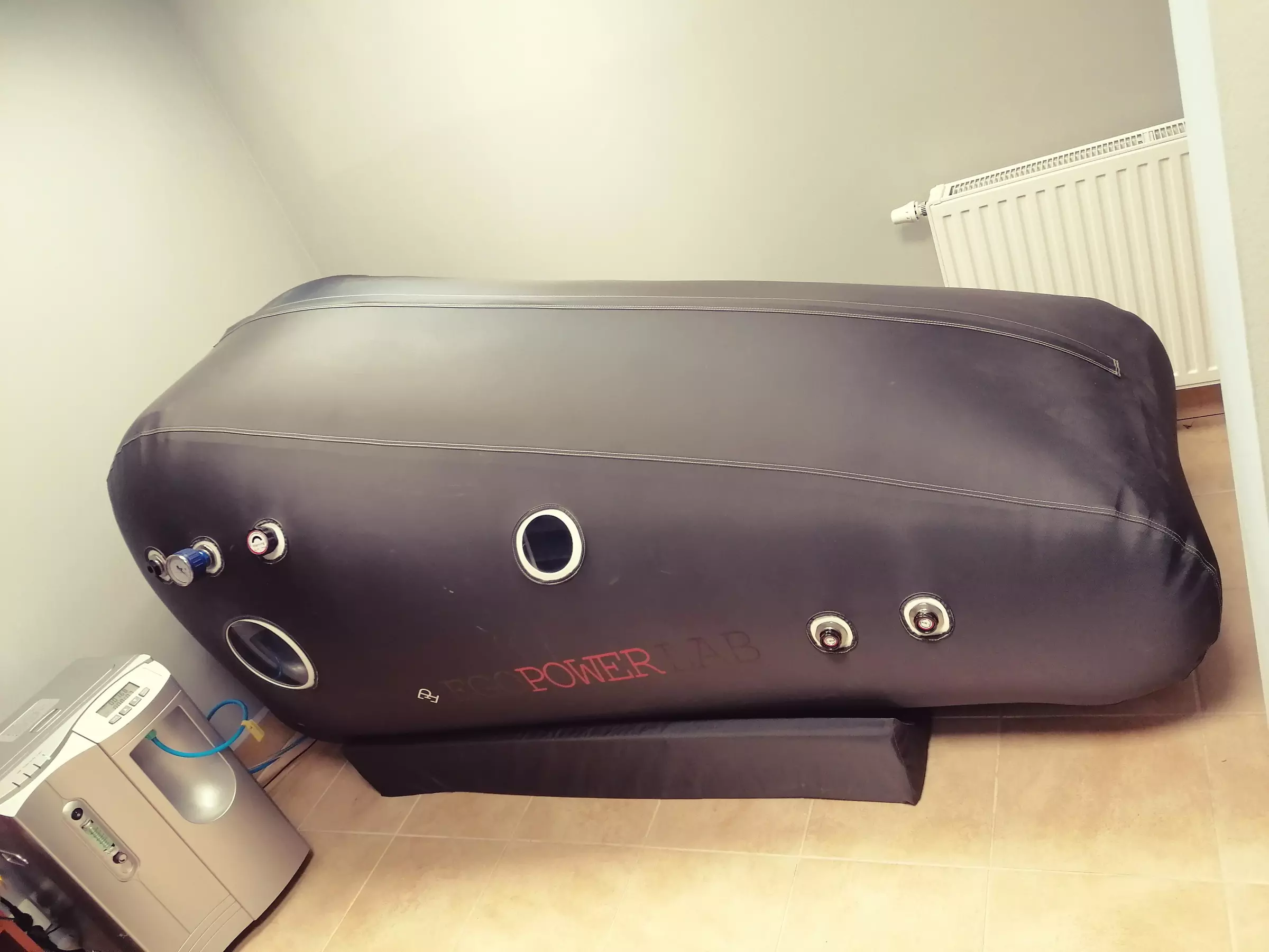 Do 90% zniżki na Komora hiperbaryczna w Gabinet Masażu i Tlenoterapii HP Punkt zdrowia