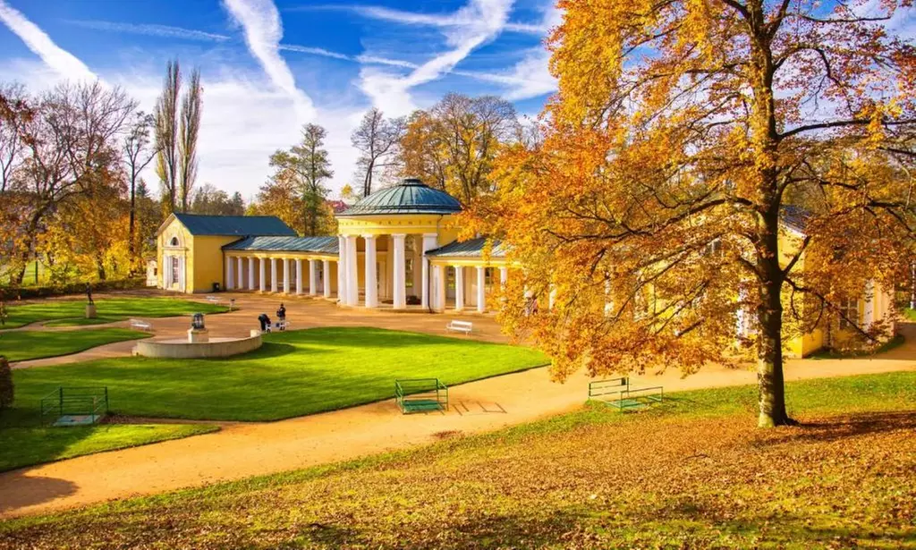 Marienbad: Superior-Zimmer inkl. Frühstück & kostenfreier Minibar
