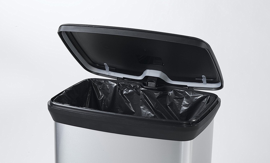 Image 14: Curver 50L Deco Pedal Bin