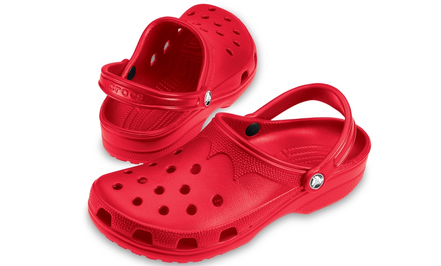 Image 15: Déstockage sabots CROCS unisexe