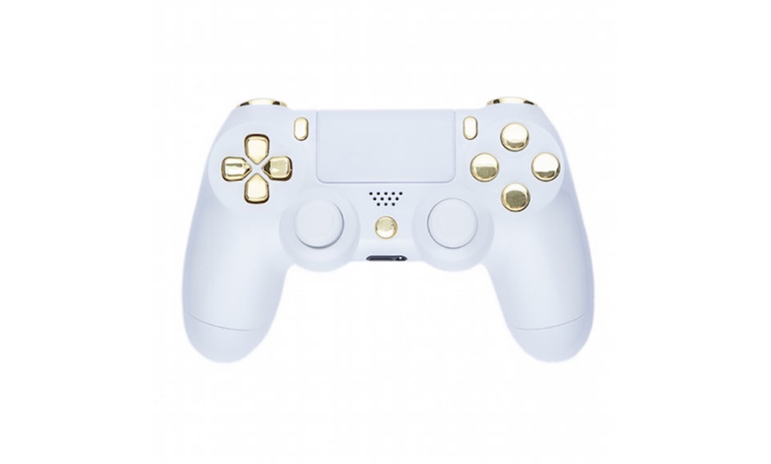 Image 11: Personalised Games Controller