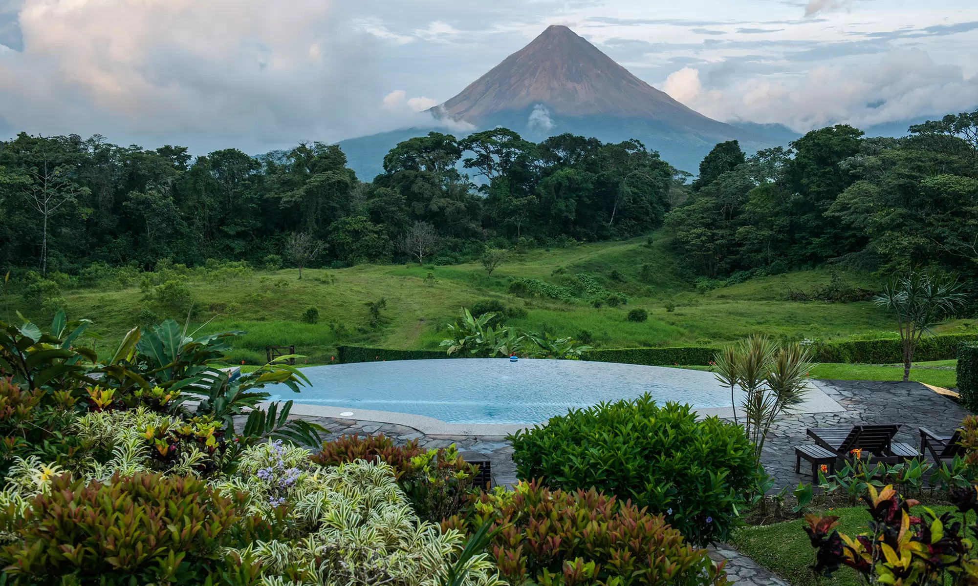 ✈ 7-Night Costa Rica Arenal and Manuel Antonio Trip with Air and Car from Travel by Jen - Primary Image