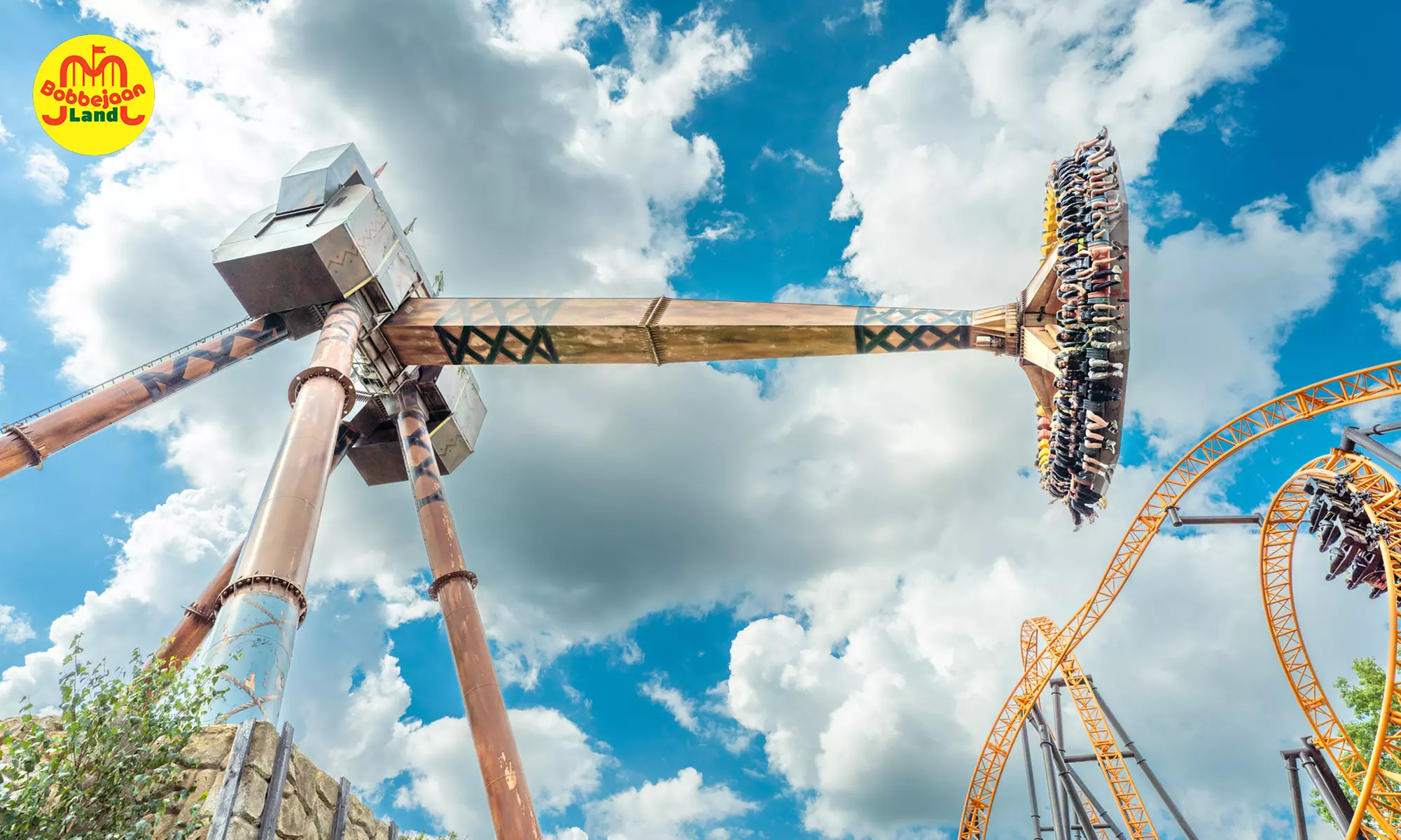 Tagesticket für das Familien-Spaßland Bobbejaanland in Belgien, einlösbar für 1 Person über 100 cm (43% sparen) - Primary Image