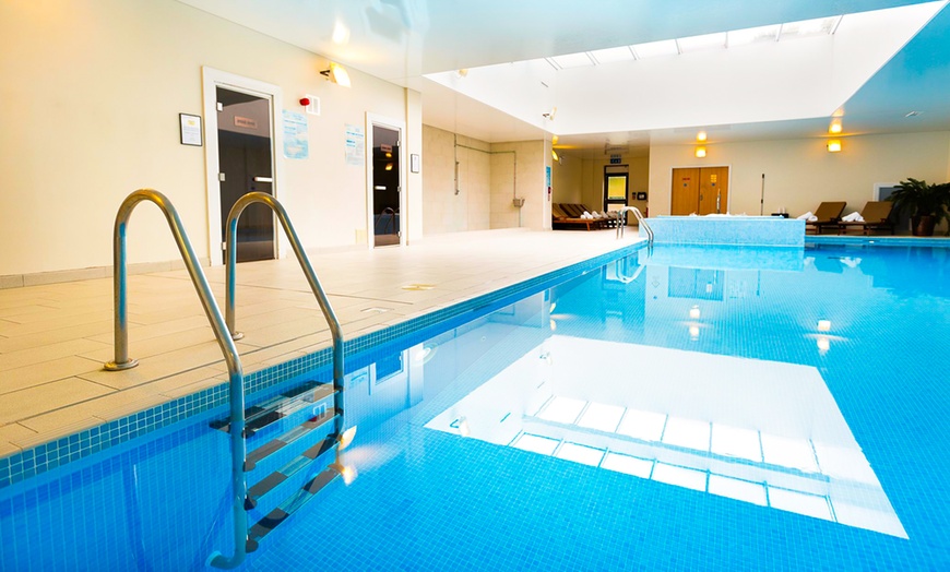 The Oxfordshire Golf Hotel Spa in - Thame | Groupon Getaways