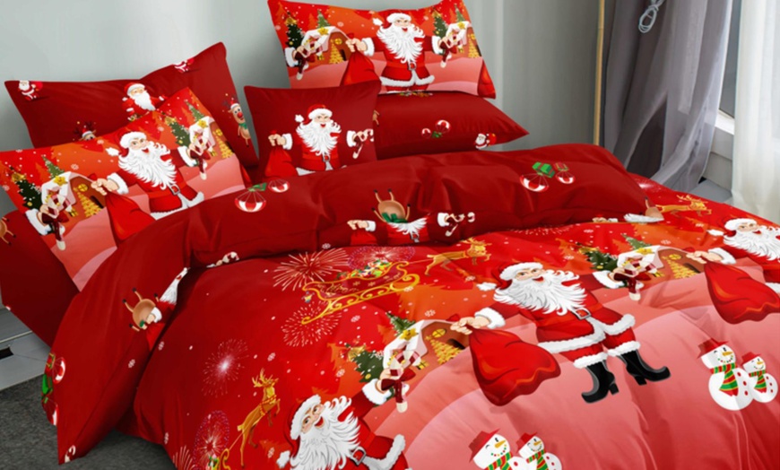 Image 6: Christmas Easy Care Duvet Sets
