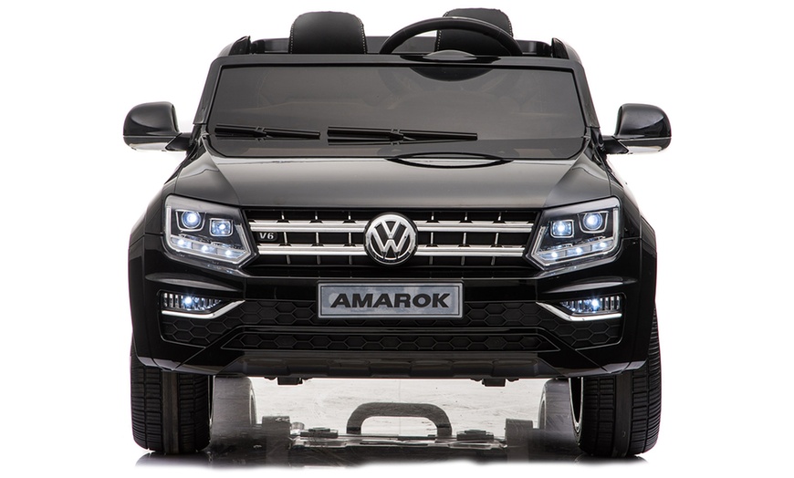 Image 3: Kids' Volkswagen Amarok Toy Car