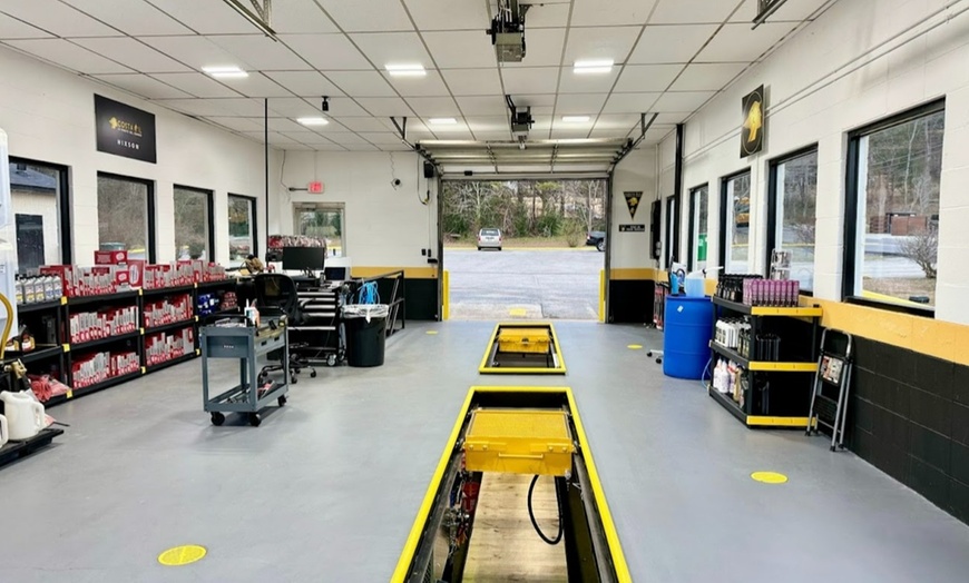 Image 3: Up to 34% Off on Oil Change - Full Service at Costa Oil  Hixson