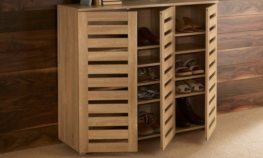 Image 8: Furniture Dealz Oslo 3 Door Shoe Storage Cabinet