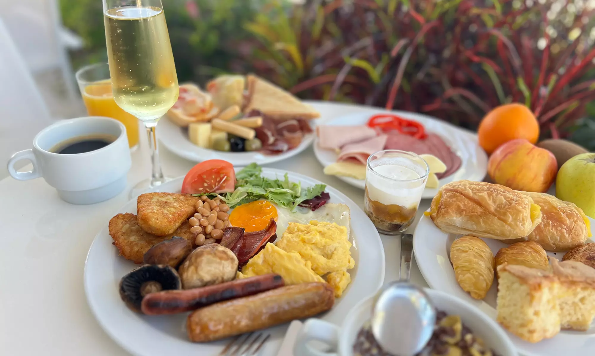 Day pass para 2 con cama balinesa y brunch o desayuno a elegir