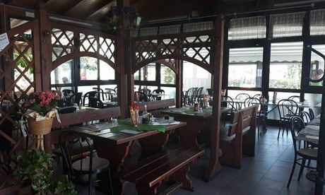 Menu di 3 o 4 portate con dolce e vino al ristorante La Piccola Fattoria 2 0 (sconto fino a 51%)