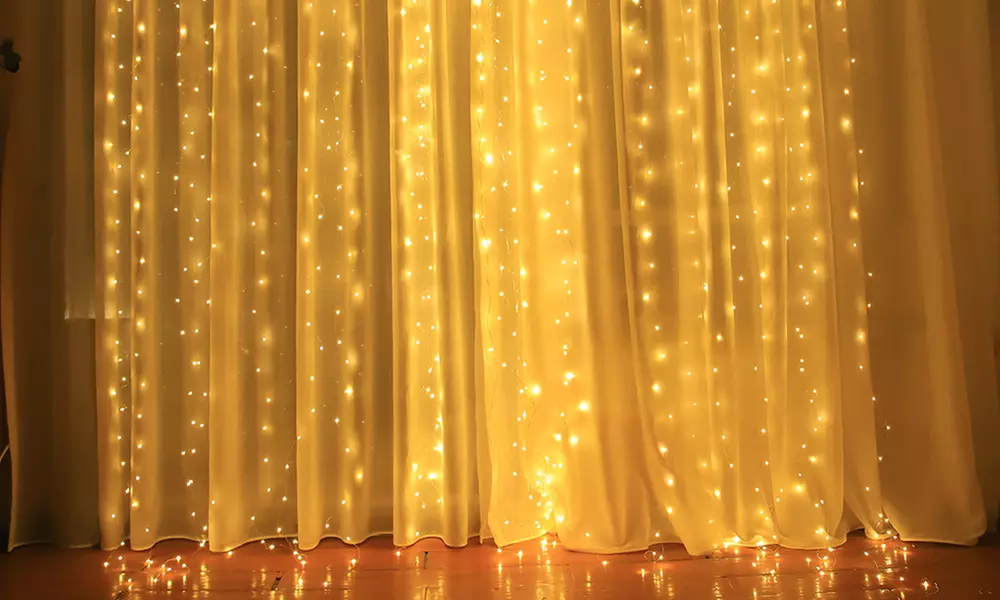 1 ou 2 guirlandes solaires 300 LED, couleur de la lumière au choix - Primary Image