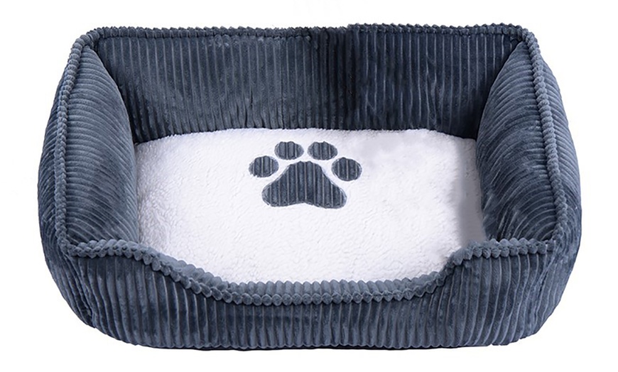 Image 2: Corduroy Pet Bed