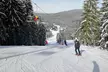 ⛷ Zimowe szaleństwo: 1-dniowy skipass w Orava Snow na Słowacji 3 km od granicy (2 wyciągi krzesełkowe) - Image 4