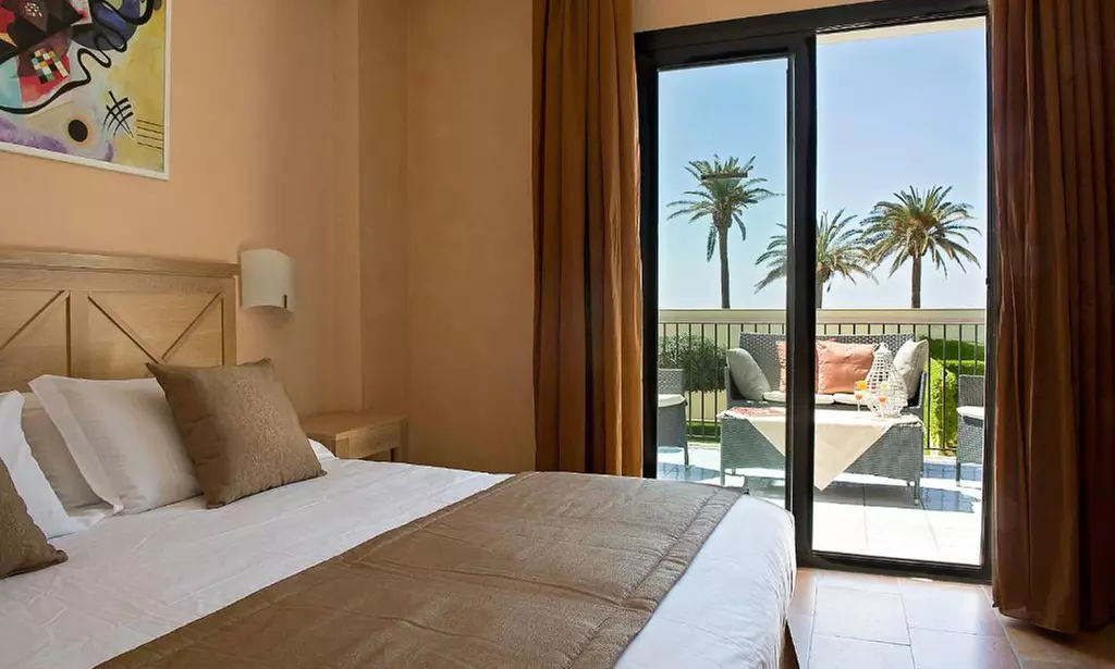 Sicilia 4*: camera con colazione o mezza pensione al Mahara Hotel