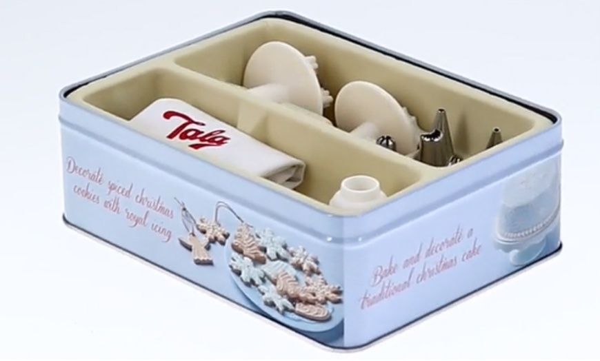 Image 4: Tala Originals Christmas Cake Set