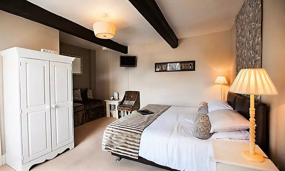 Derbyshire: One or Two Nights with Breakfast