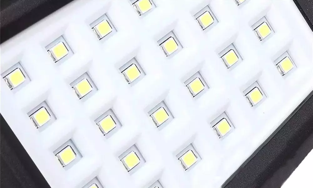 Projecteur solaire LED à 3 têtes "Falcon"