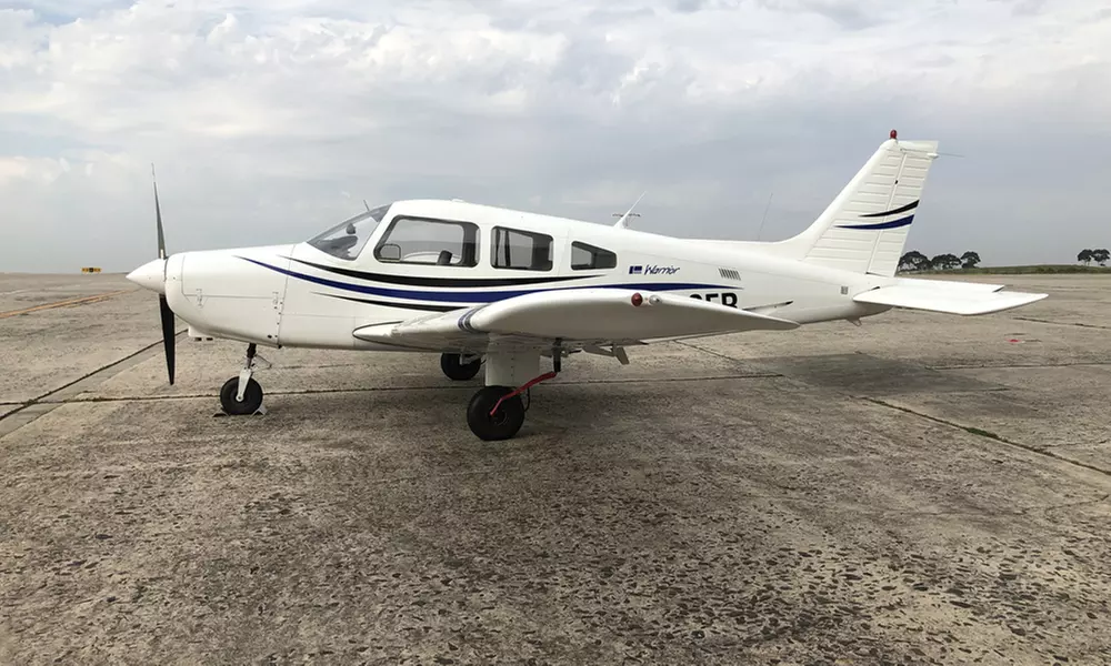 Pilot a Piper Warrior II with Airbus A320 Simulation