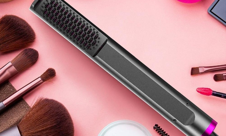 Image 2: Three-in-One Portable Hair Straightener