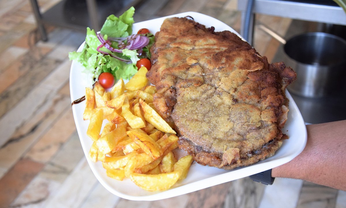 Menú especial para 2: Cachopos o arroz de marisco con entrantes