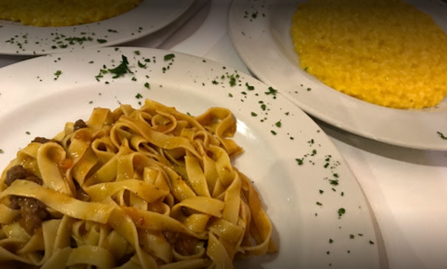 Image 4: ⏰ Menu tipico milanese, Darsena