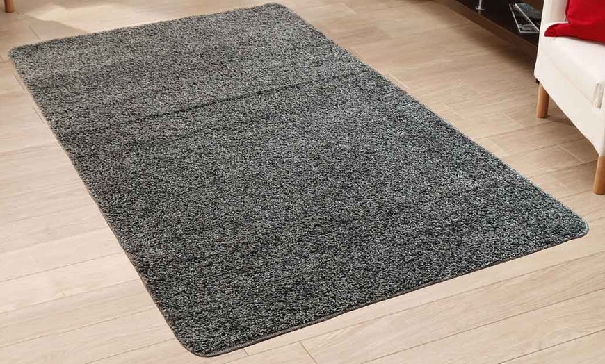 Image 1: Washable Shaggy Rug