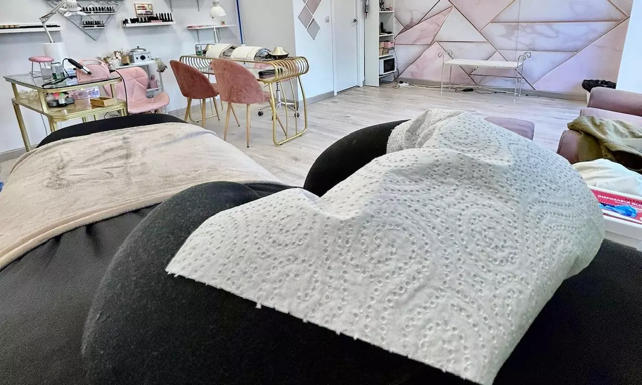 Tinte y lifting de pestañas o extensiones con efecto natural y más