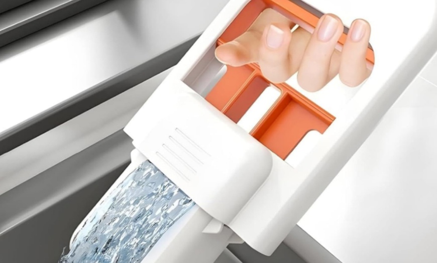 Image 5: Multifunctional Handheld Hands-Free Sponge Mini Mop