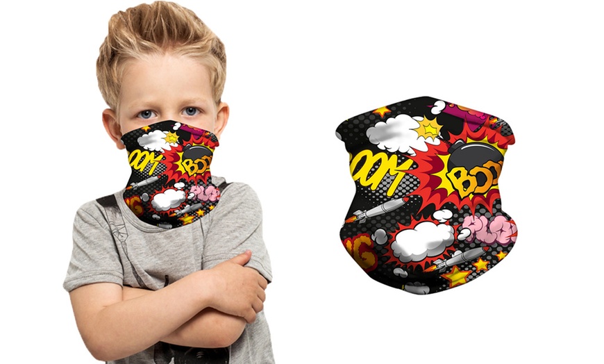 Image 5: Kids' Scarf and Face Covering