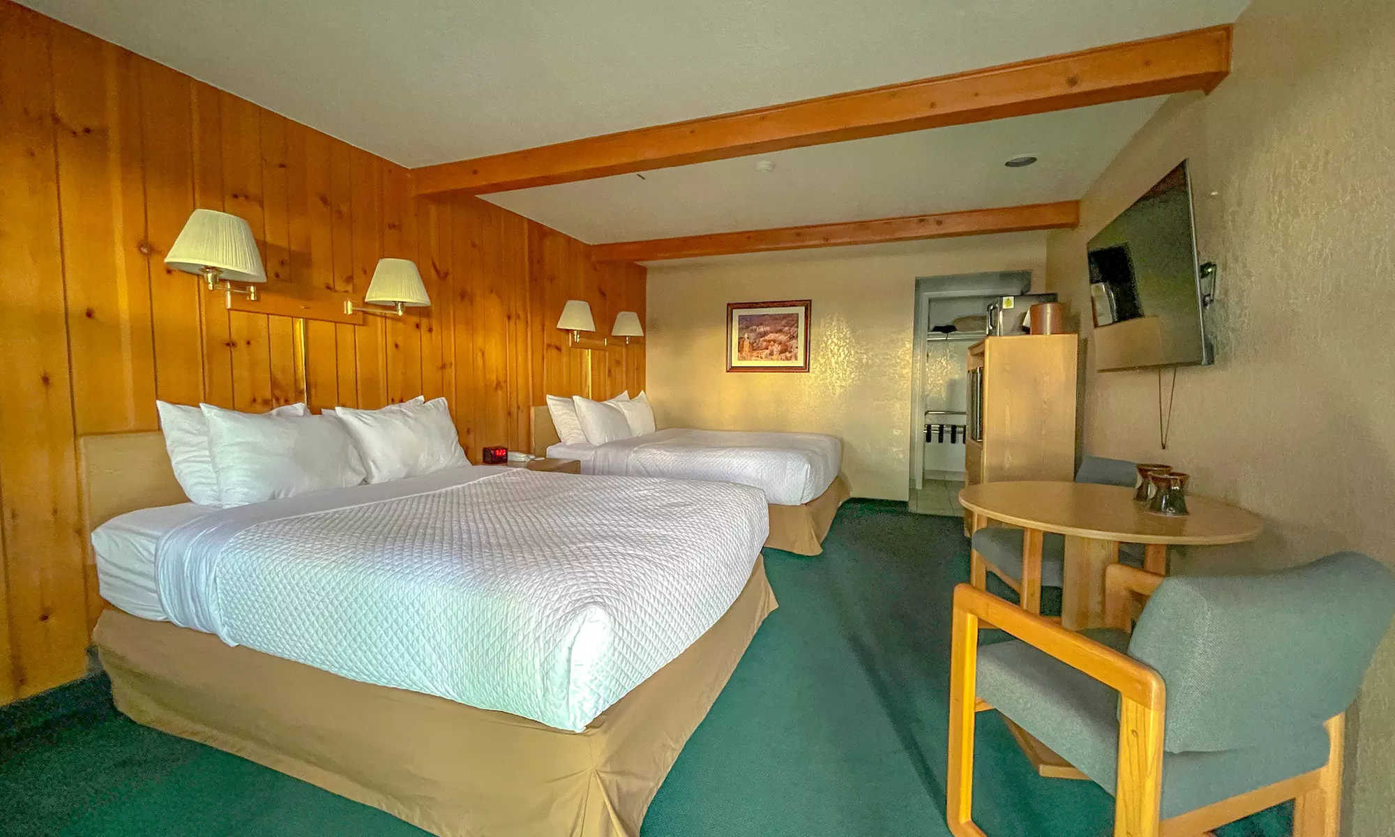 Stay with Home-Style Dining & Pool Access at Bryce Canyon Pines Lodge in Utah
