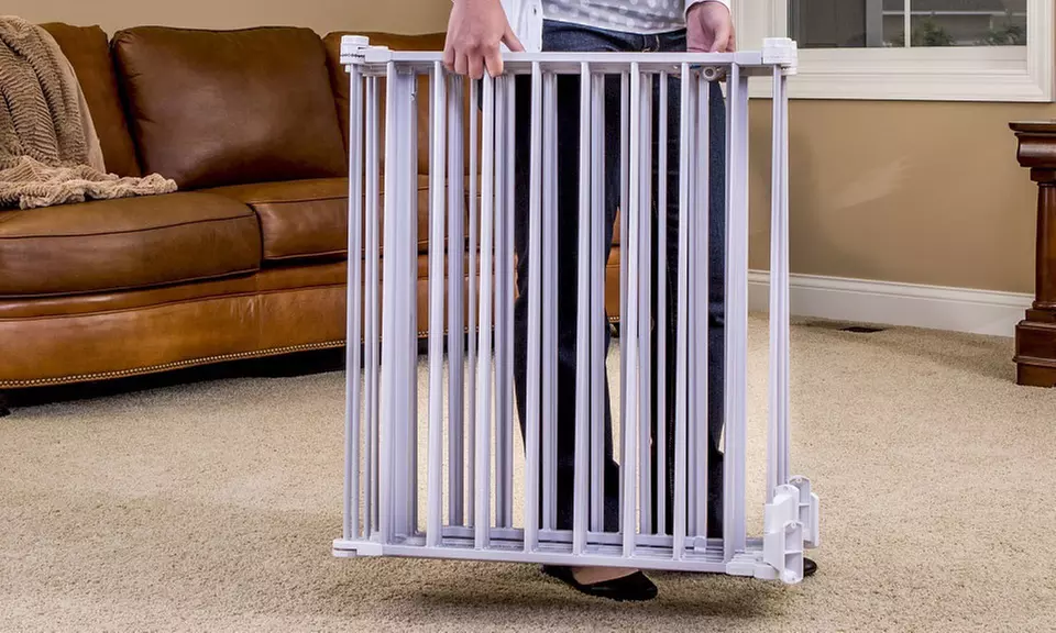 Regalo 4-in-1 Extra Large Child Safety Gate and Playard - Second Medium