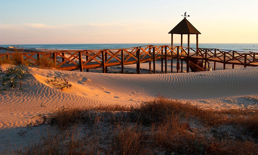 Image 14: Cádiz: hasta 7 noches con desayuno y late check-out