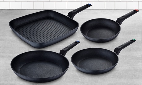 Set di 3 padelle Benetton disponibili con padella griglia opzionale