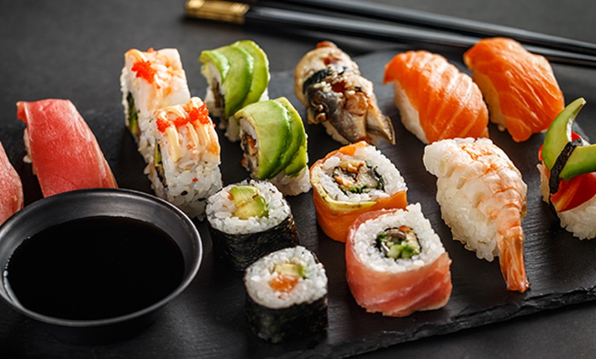 Image 3: All-You-Can-Eat Sushi