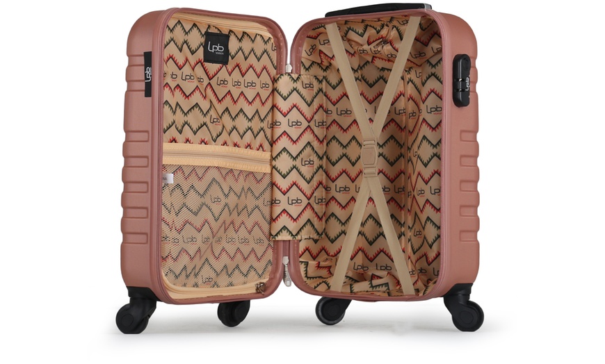 Image 31: LPB Cabin Suitcase and Vanity Set