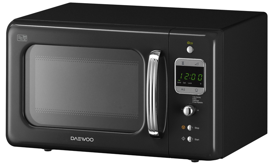 Image 2: Daewoo Retro Collection Microwave