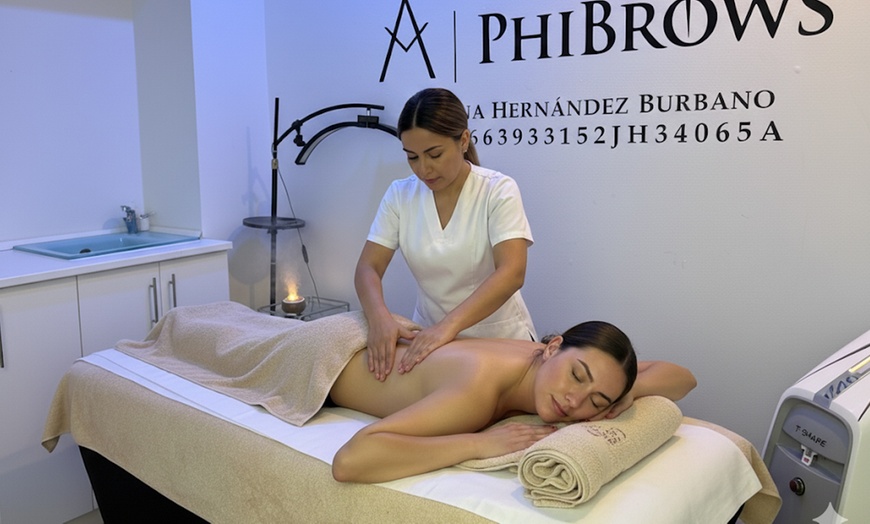 Image 1: Masaje de hasta 1 h o ritual Relax con reflexología y craneofacial