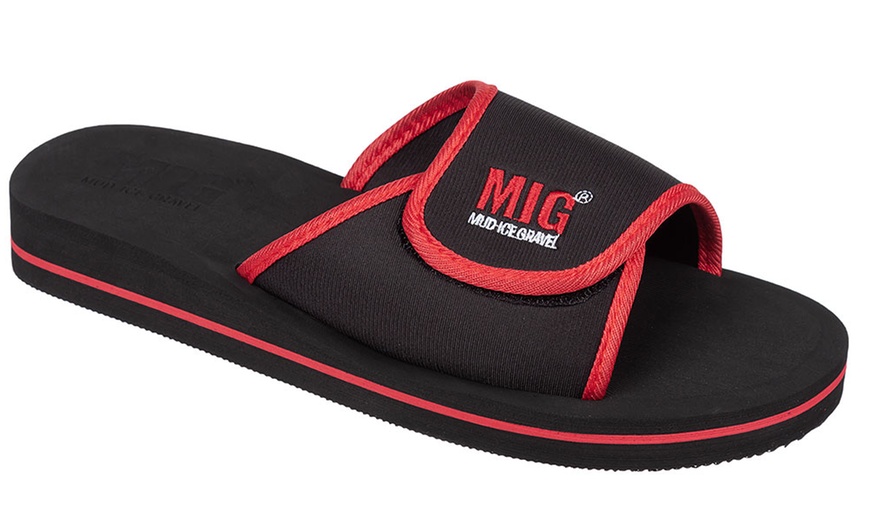 Image 15: Men's Waterproof Beach Flip Flops